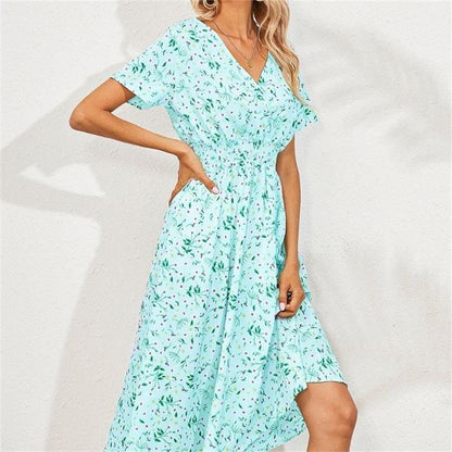 Robe à taille élastique florale élégante et à la mode