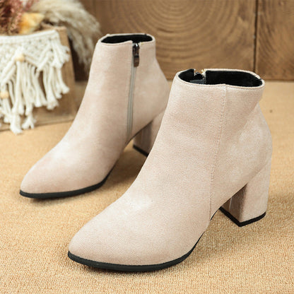 Bottes cheville femme à talon bloc et bout effilé