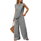 Ensemble femme composé d'un gilet asymétrique et d'un pantalon à jambes larges